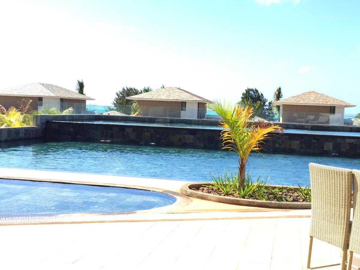 Apartment With 3 Bedrooms In Roches Noires, With Wonderful Sea View, Shared Pool, Terrace Riviere du Rempart Luaran gambar